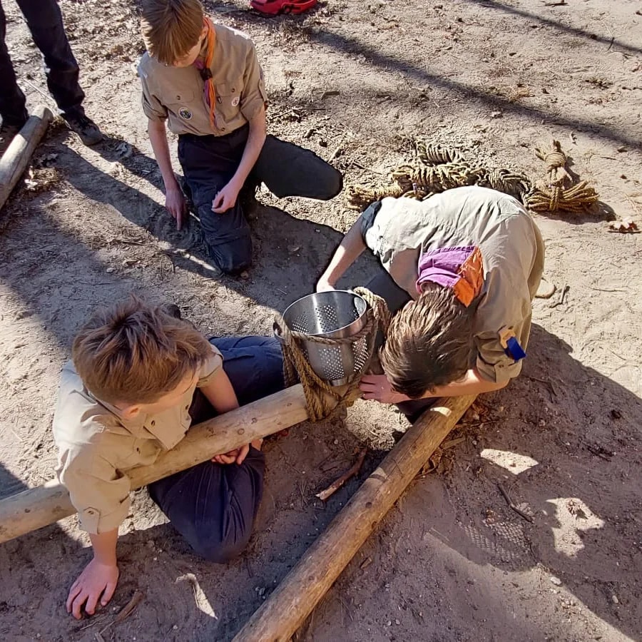 Scouting Impeesa Amersfoort Leusden verkenners bouwen trebuchet