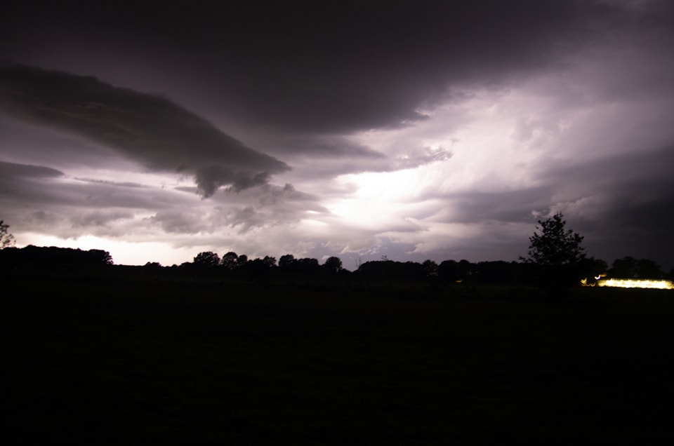 wolken met onweer